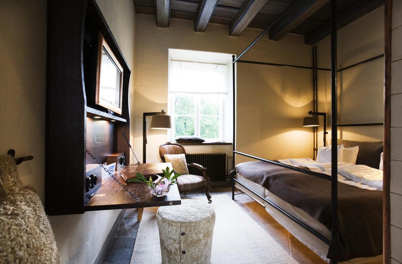 Ulfsunda Slott Hotel สต็อกโฮล์ม ภายนอก รูปภาพ