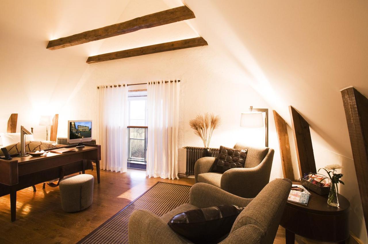 Ulfsunda Slott Hotel สต็อกโฮล์ม ภายนอก รูปภาพ