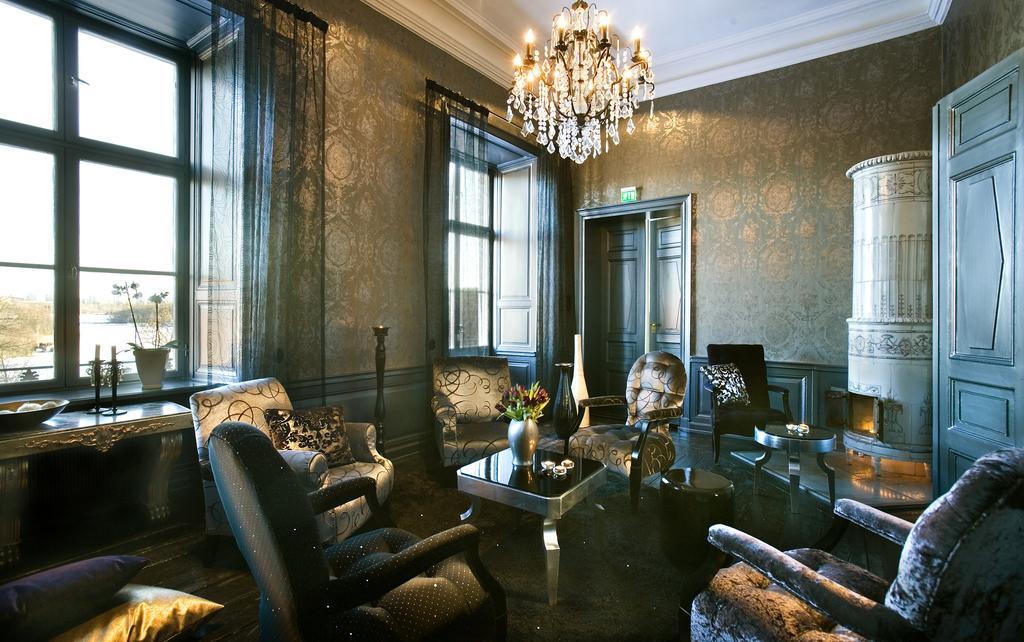 Ulfsunda Slott Hotel สต็อกโฮล์ม ภายนอก รูปภาพ